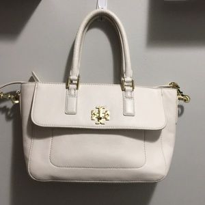 Pre-owned Tory Burch pebbled ivory mini bag.